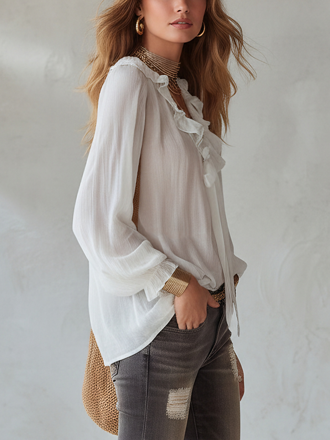 Hedwig | Elegante Chiffonbluse mit zarten Rüschen