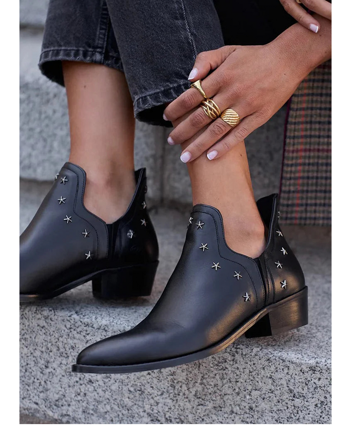 Petra™ | Ankles Boote mit Sternenverzierungen