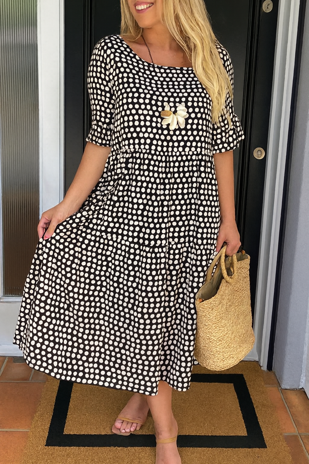 Anna | Midi-Kleid mit kurzen Ärmeln