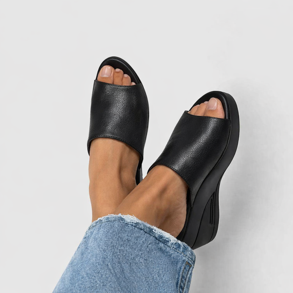Noa | Orthopädische Slip-On-Sandalen
