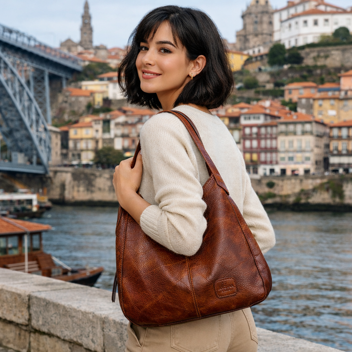 Andrea™ | Ledertasche über die Schulter