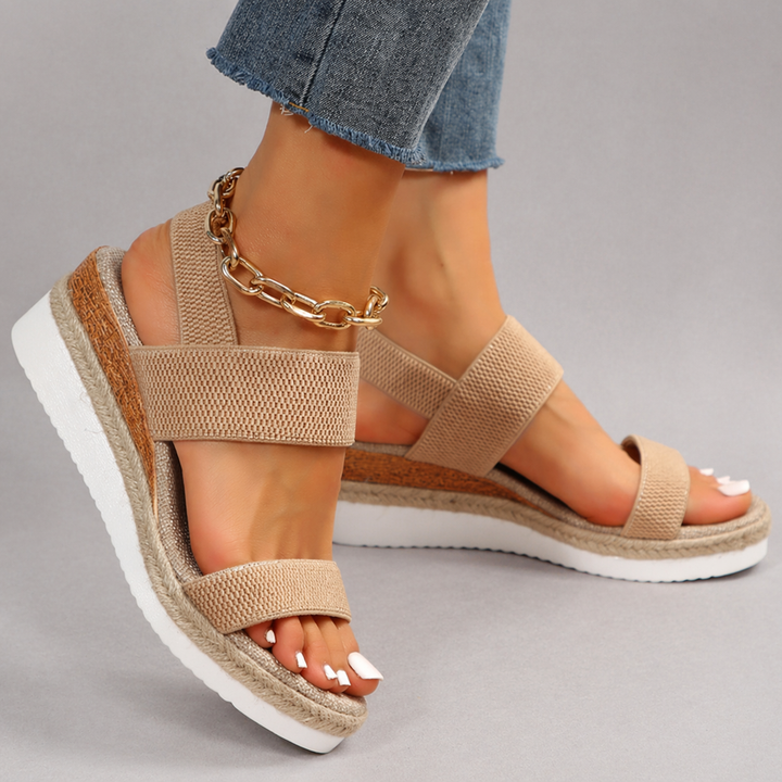 Lina | Orthopädische Sandalen