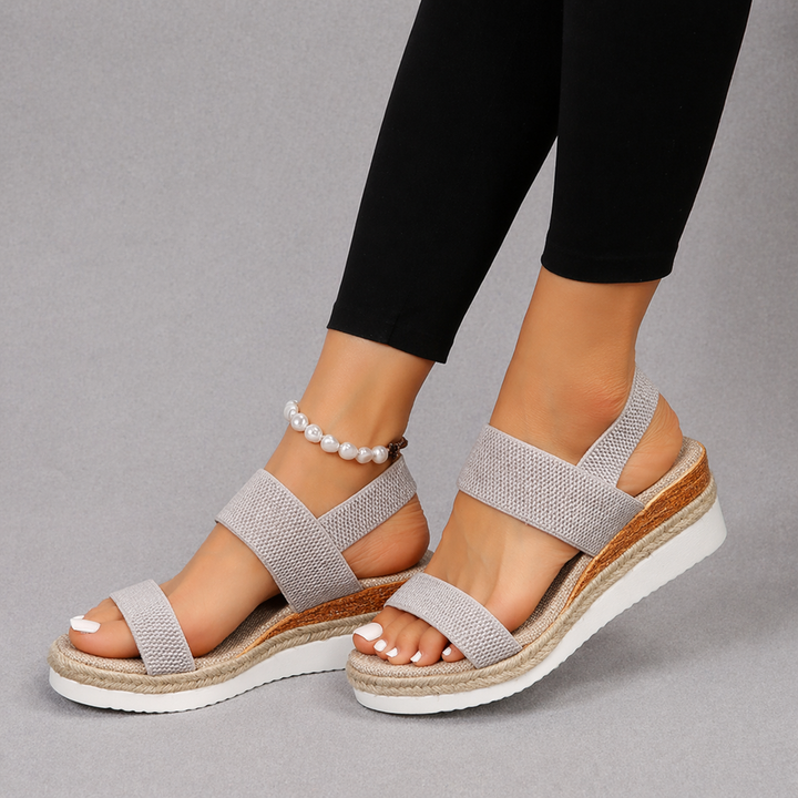 Lina | Orthopädische Sandalen