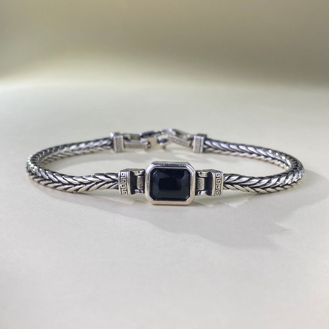 Niklas | Elegantes Armband mit Stein
