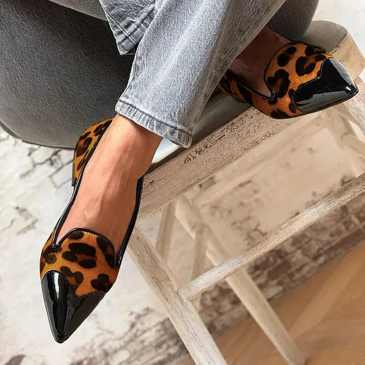 Lora™ | Ballerinas mit Animal-Print