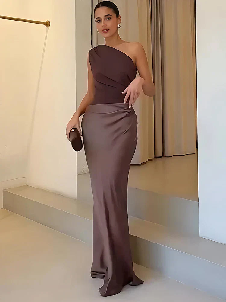 Isabel™ | Asymmetrisches Satin-Maxikleid