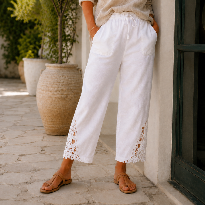 Vicky | Damenhose mit Spitzenbesatz und Kordelzug