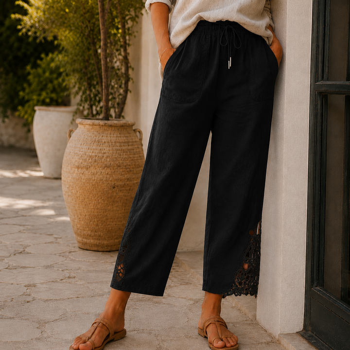 Vicky | Damenhose mit Spitzenbesatz und Kordelzug