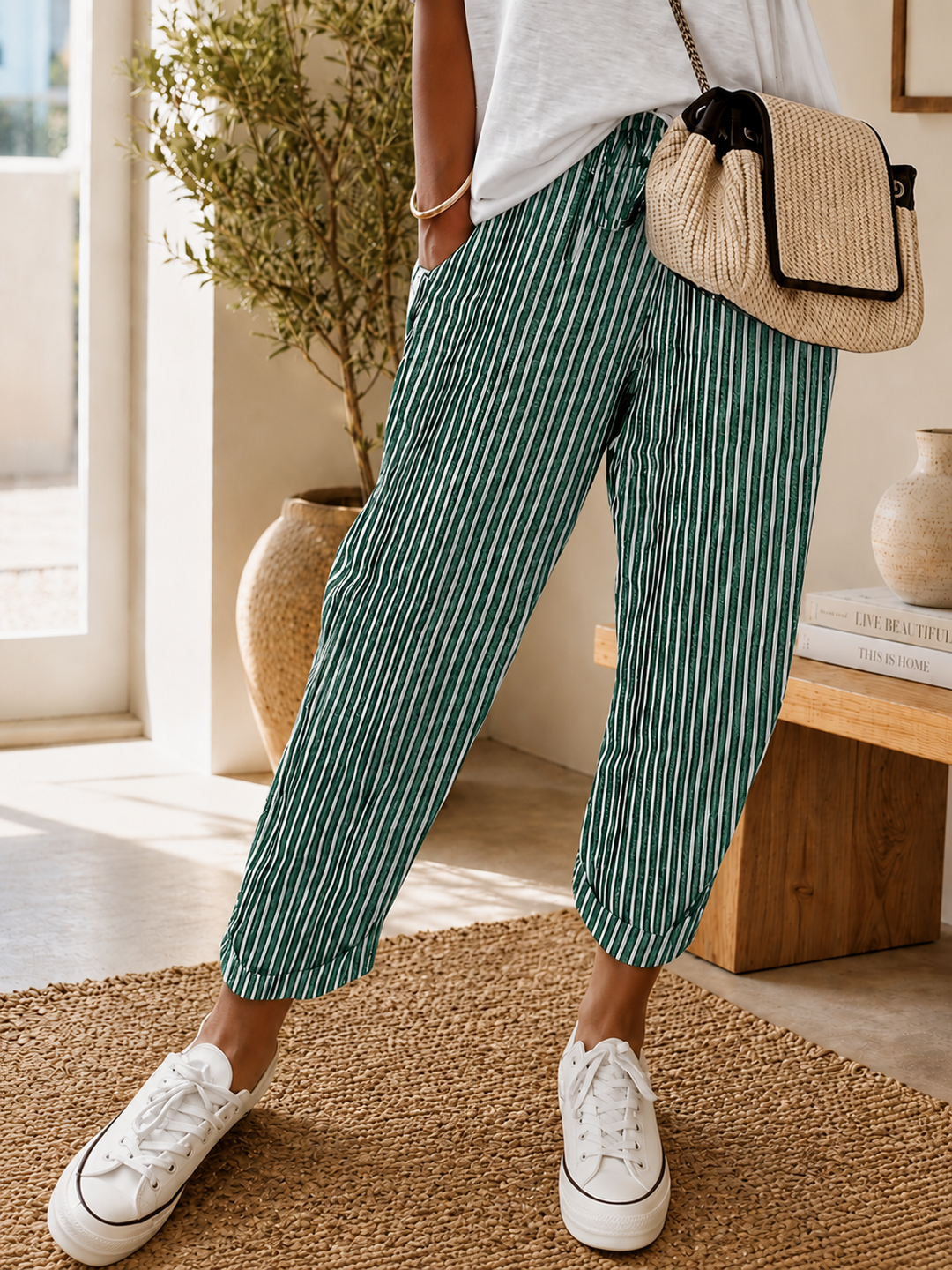 Nicole | Gestreifte Freizeithose mit weitem Bein