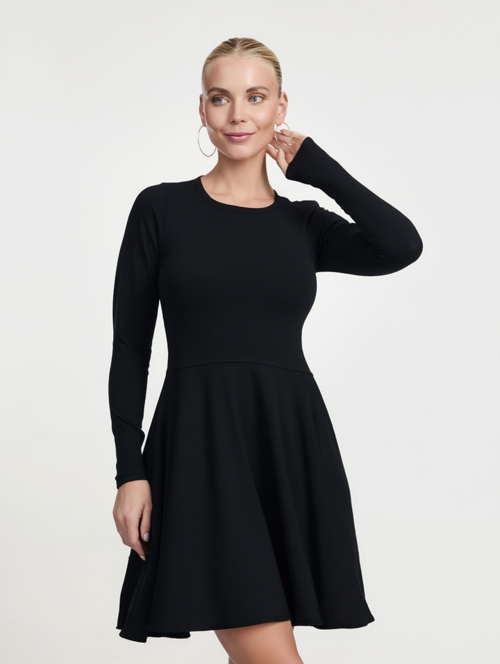 Elena I Langer Skort in Schwarz