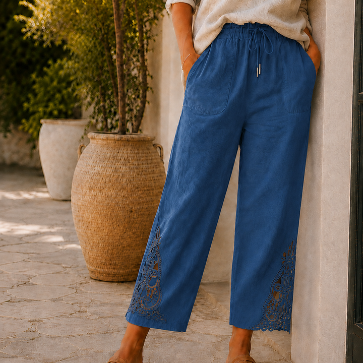 Vicky | Damenhose mit Spitzenbesatz und Kordelzug