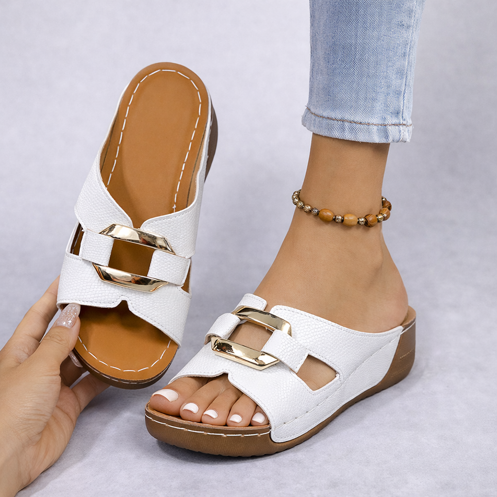 Roswitha | Buckle-Sandalen