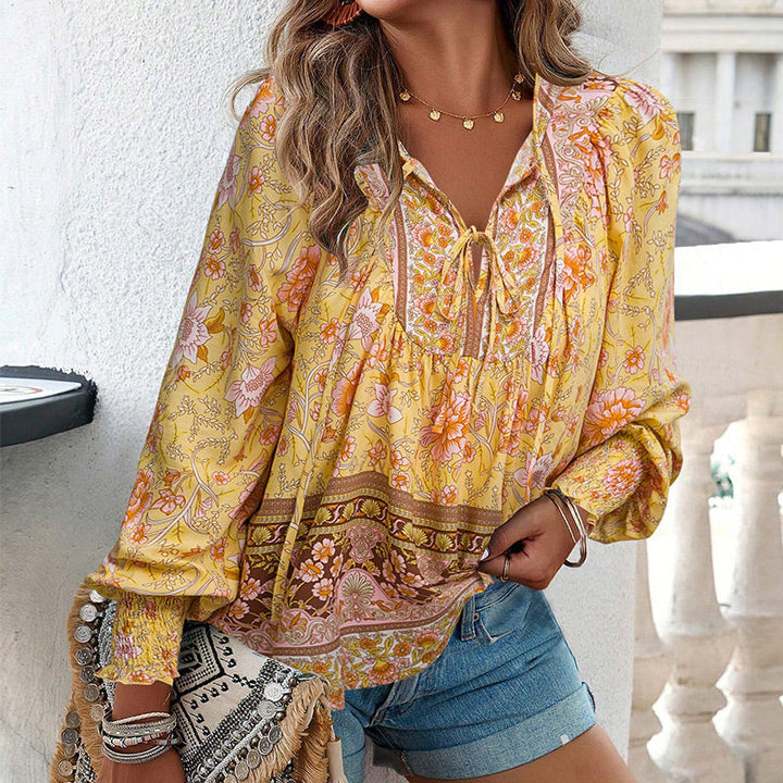 Katia | Modisches Bedrucktes Langarm Shirt Mit V-Ausschnitt