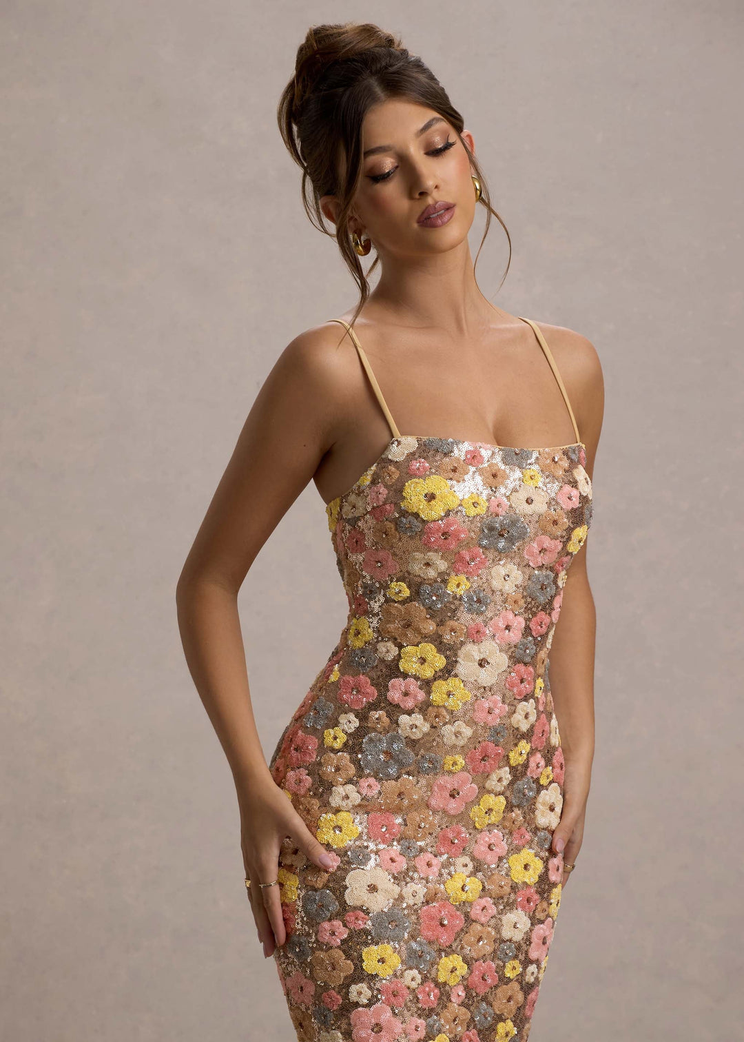 Jennifer™ | Elegantes Maxikleid mit Blumen und Pailletten