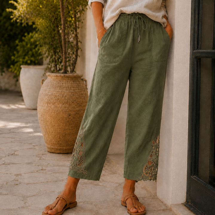 Vicky | Damenhose mit Spitzenbesatz und Kordelzug